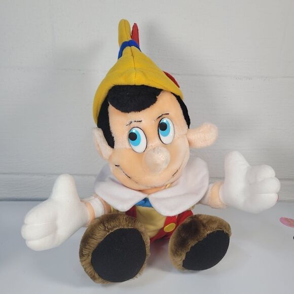Vintage Classic Pinocchio Walt Disney World Disneyland plush - Picture 1 of 9